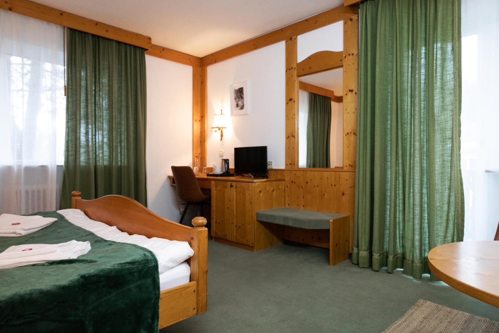 Hotel Zum See, Titisee Eksteriør billede