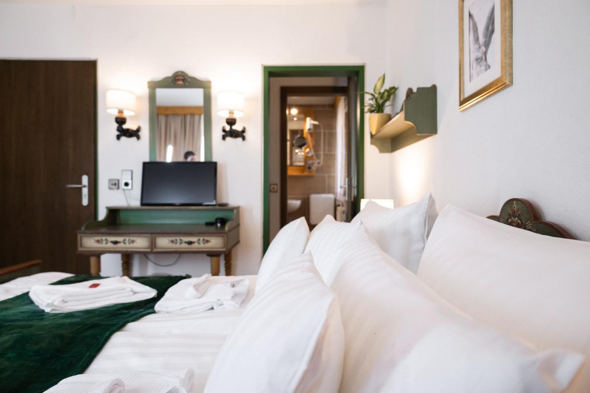 Hotel Zum See, Titisee Eksteriør billede