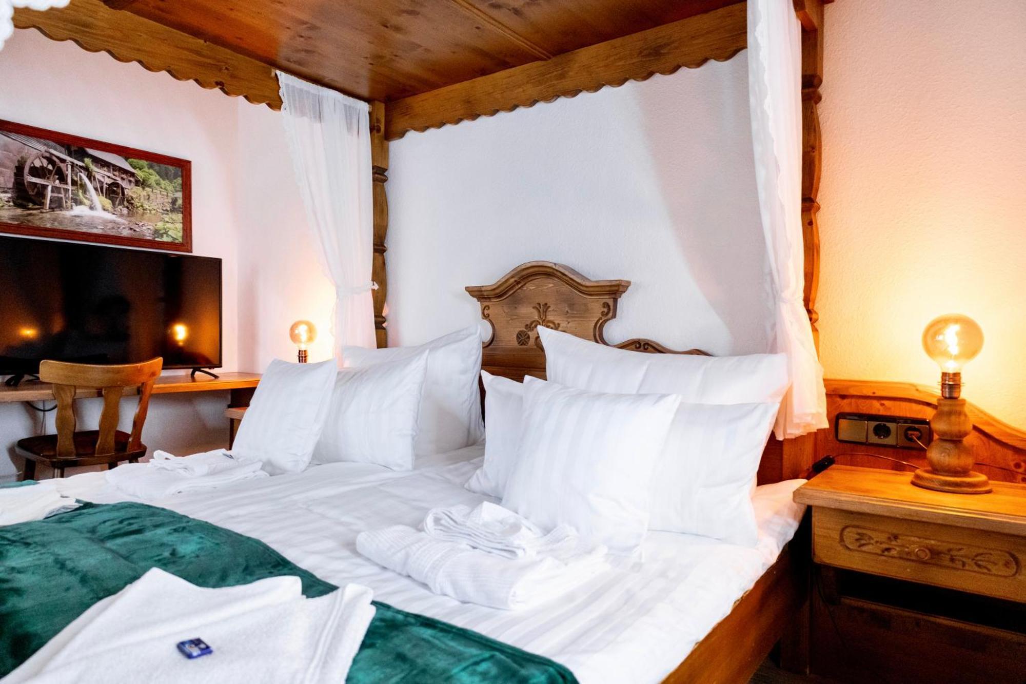 Hotel Zum See, Titisee Eksteriør billede
